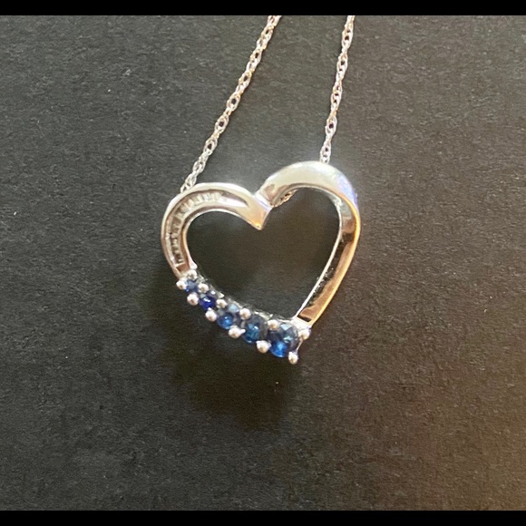 Jewelry - white gold Blue Sapphire Diamond Heart Necklace